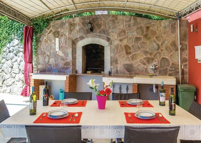 度假居 Ella- Traditionelles Mediterranes Steinhaus By Interhome 奥帕提亚