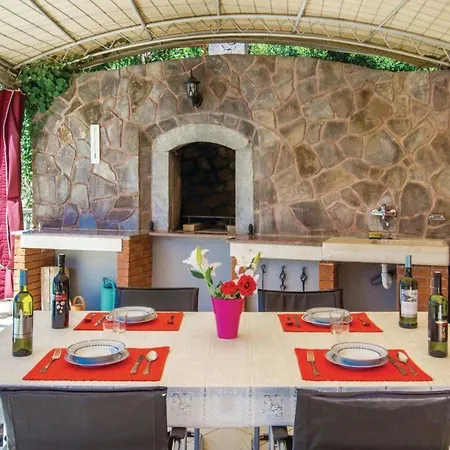 Holiday home Ella- Traditionelles Mediterranes Steinhaus By Interhome Opatija