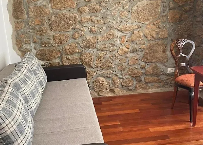 Ella- Traditionelles Mediterranes Steinhaus By Interhome